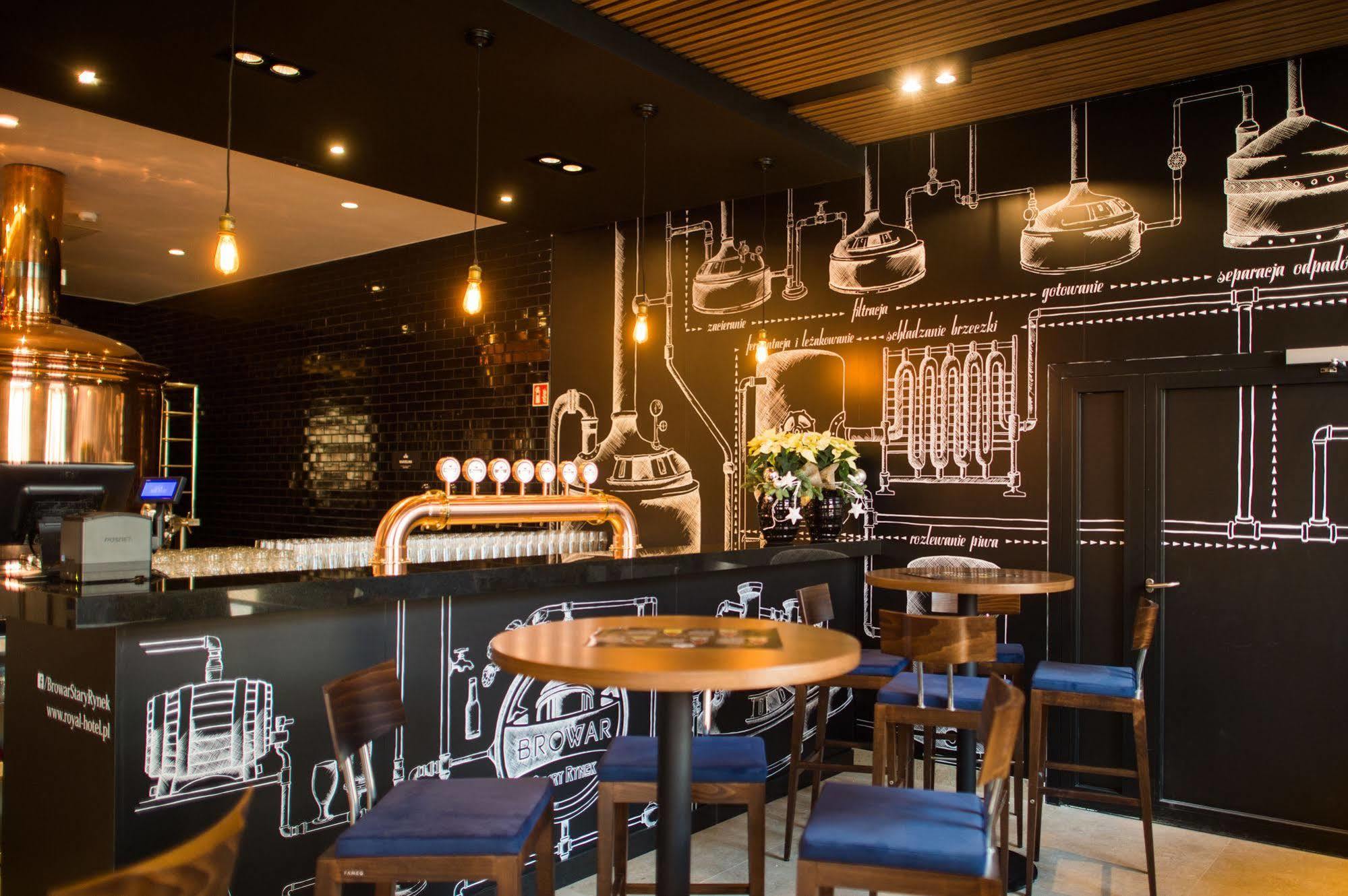 Hotel Royal & Spa ビャウィストク エクステリア 写真 The interior of the Brewpub